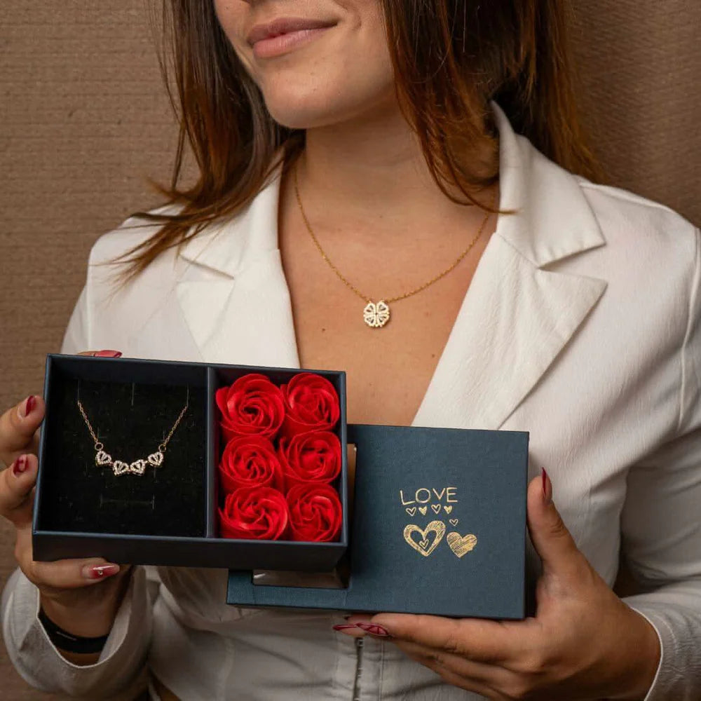 Collar Corazón Trébol | Amor Eterno